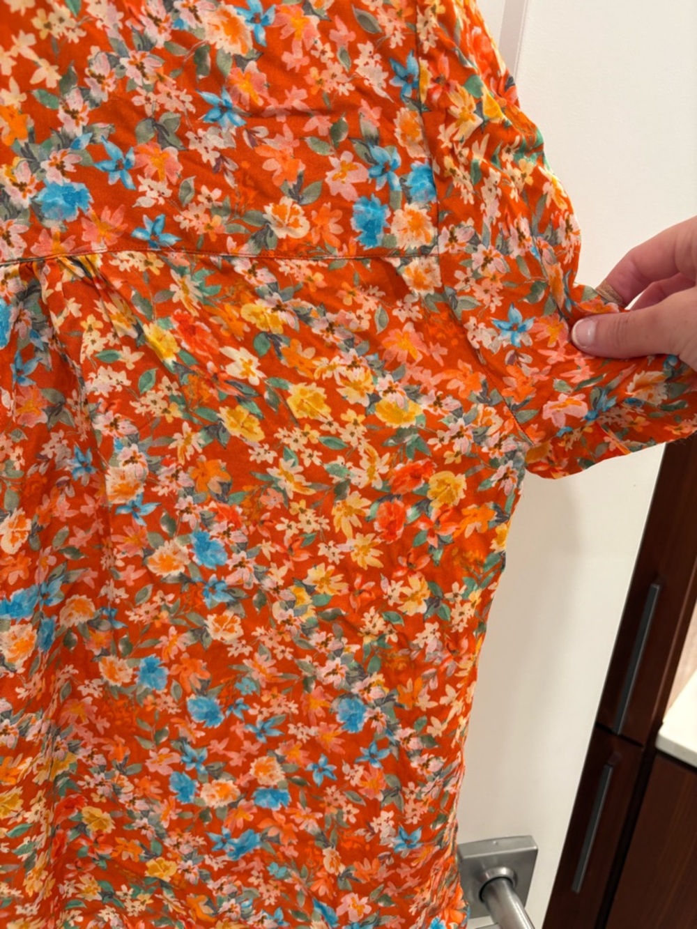 Roller Rabbit Orange Floral Oversized Cropped Button Down Shirt Size Small - Picture 9 of 11